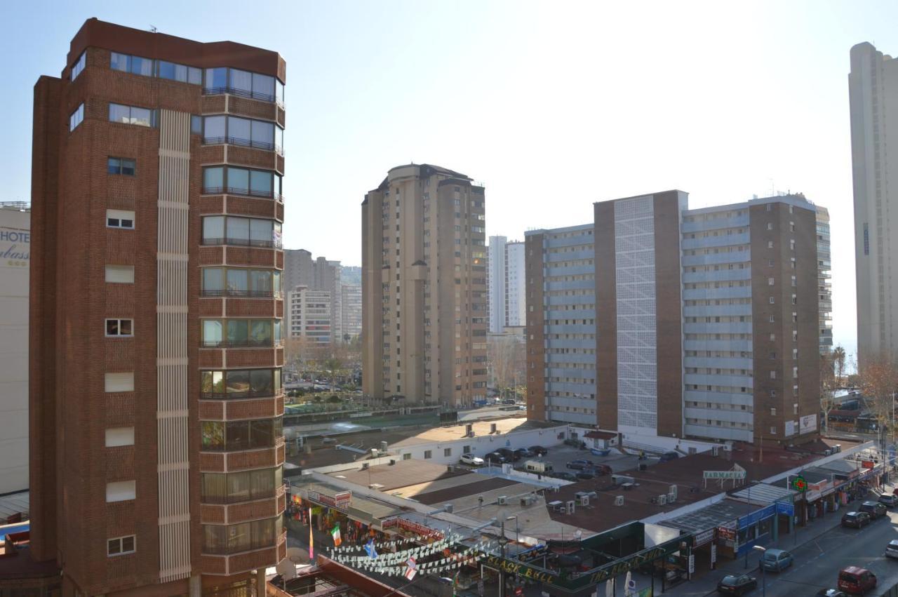 Apts Ara With Pool Benidorm Extérieur photo