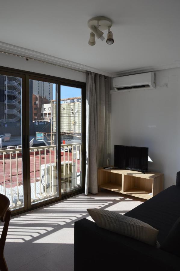 Apts Ara With Pool Benidorm Extérieur photo