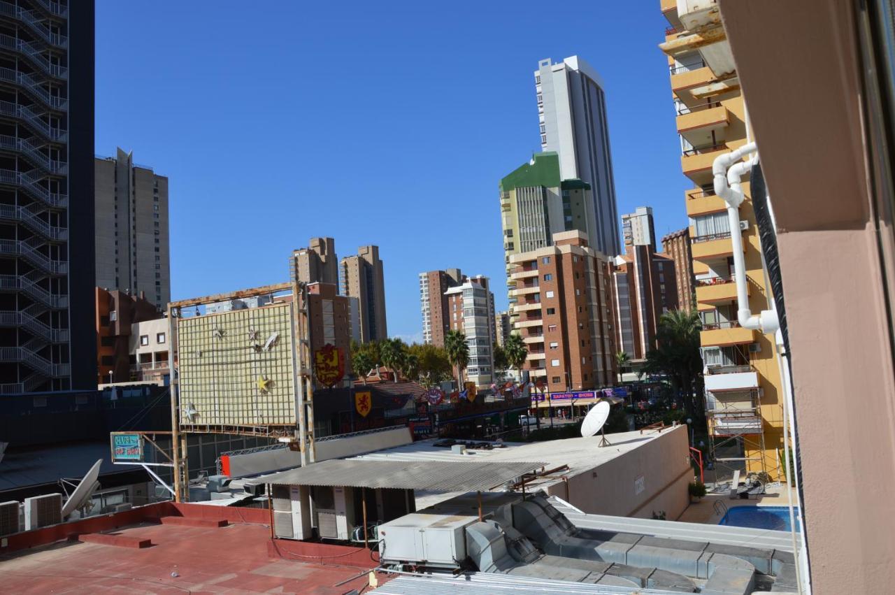 Apts Ara With Pool Benidorm Extérieur photo
